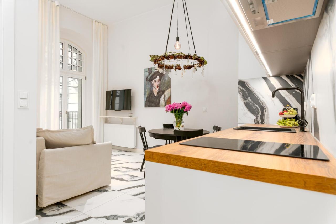Prince4You Apartments วรอตซวาฟ ภายนอก รูปภาพ
